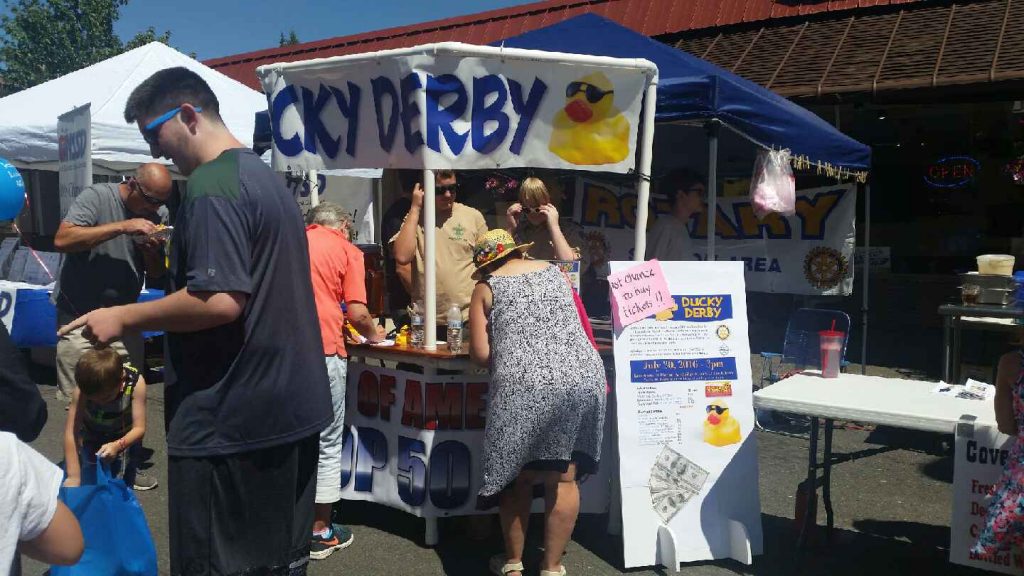 Ducky Derby – Stayton Summerfest, 2016 02